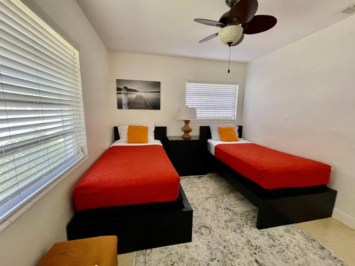 Rowena House 2Bd Den 2Bth Heated Pool Near Siesta Key Villa Sarasota Eksteriør billede